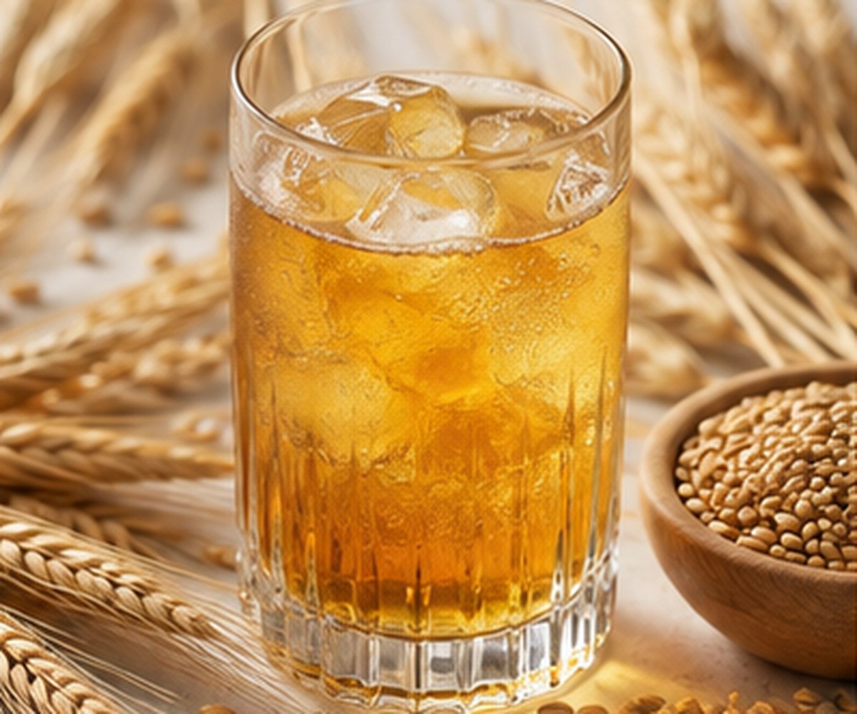 Golden cereal malt drink with barley and wheat for Cereal 6001 flavour