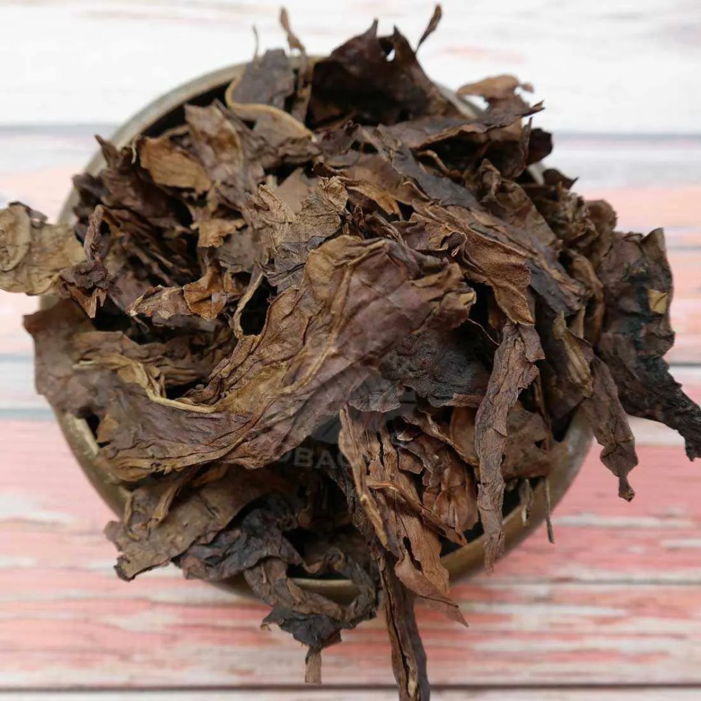 Fire-cured tobacco leaves for Tobacco Mix 9002 flavour
