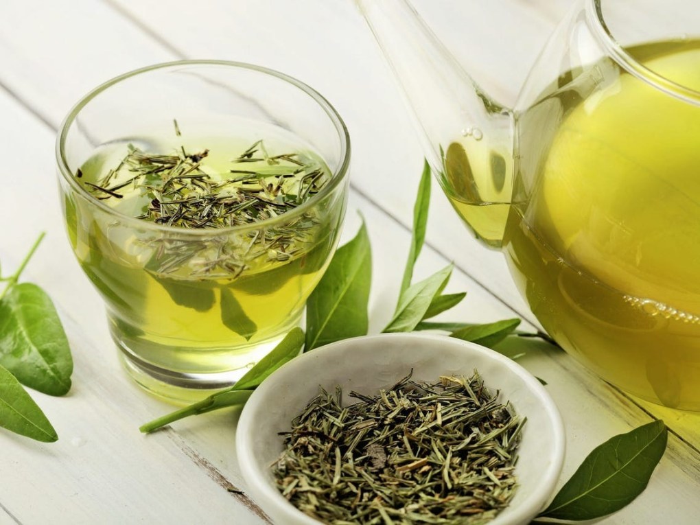 Longjing-style green tea leaves and brewed tea